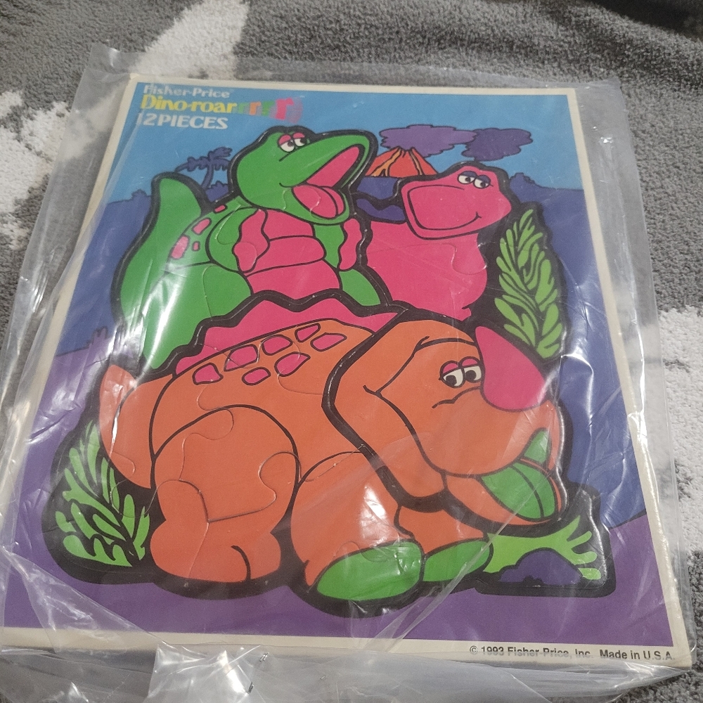 Fisher-Price Dino-roar Puzzle 12 Piece 1993
